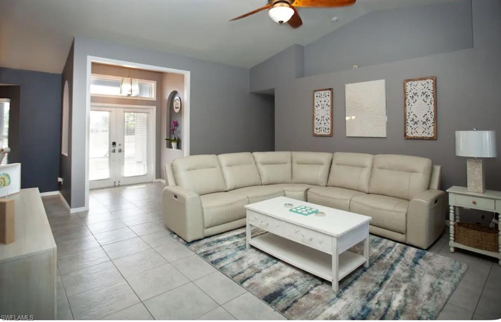 CAPE CORAL - Residential Lease