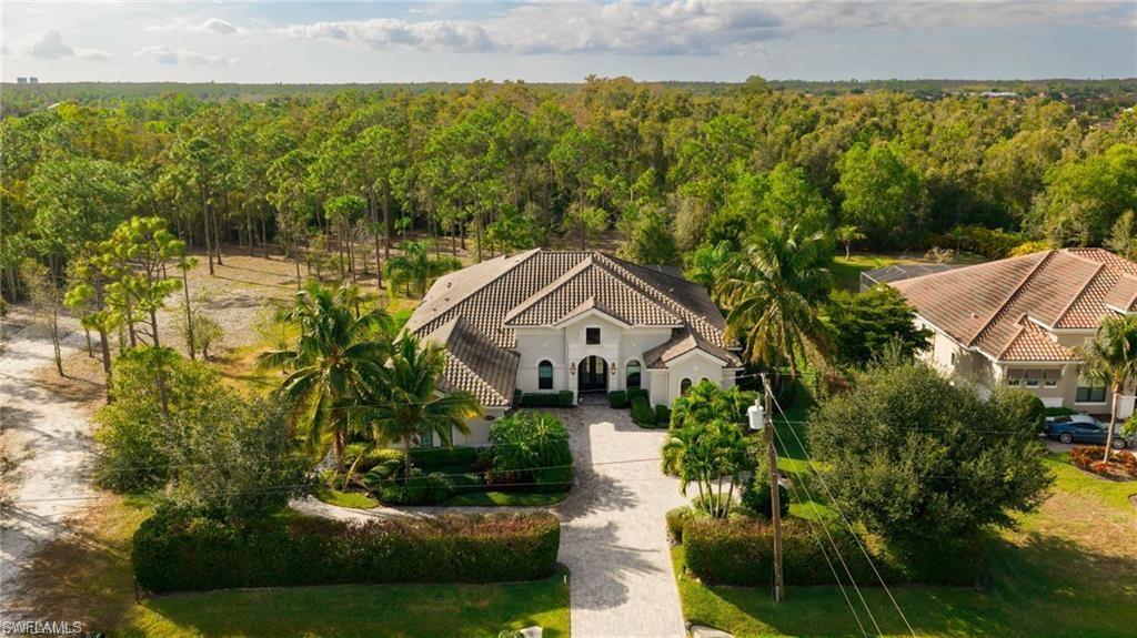 COLONIAL FARMS - Residential