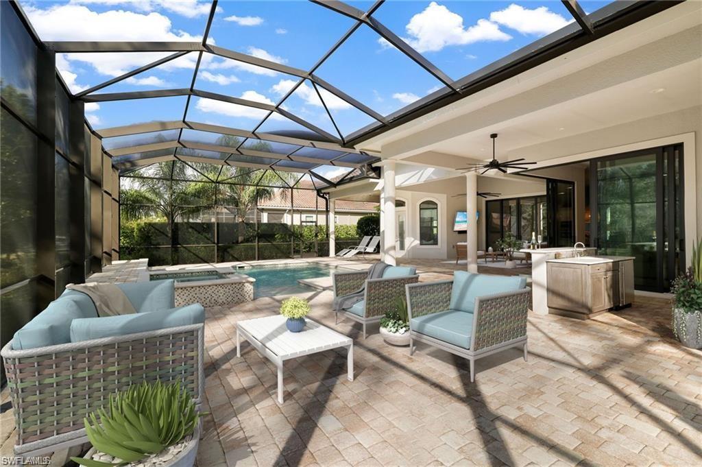 COLONIAL FARMS - Residential