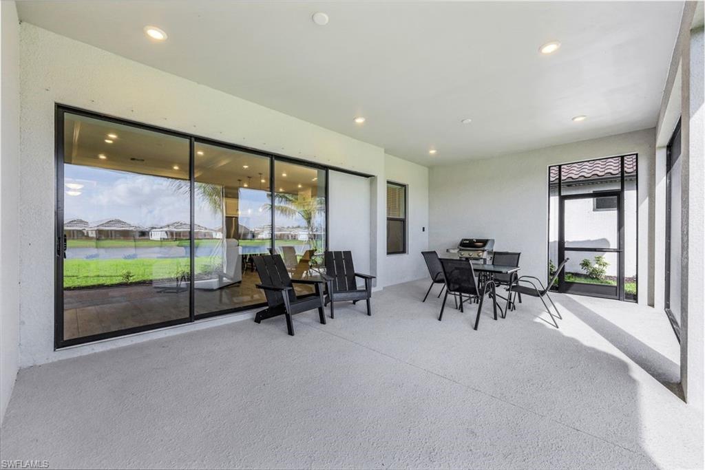 ESPLANADE LAKE CLUB - Residential Lease