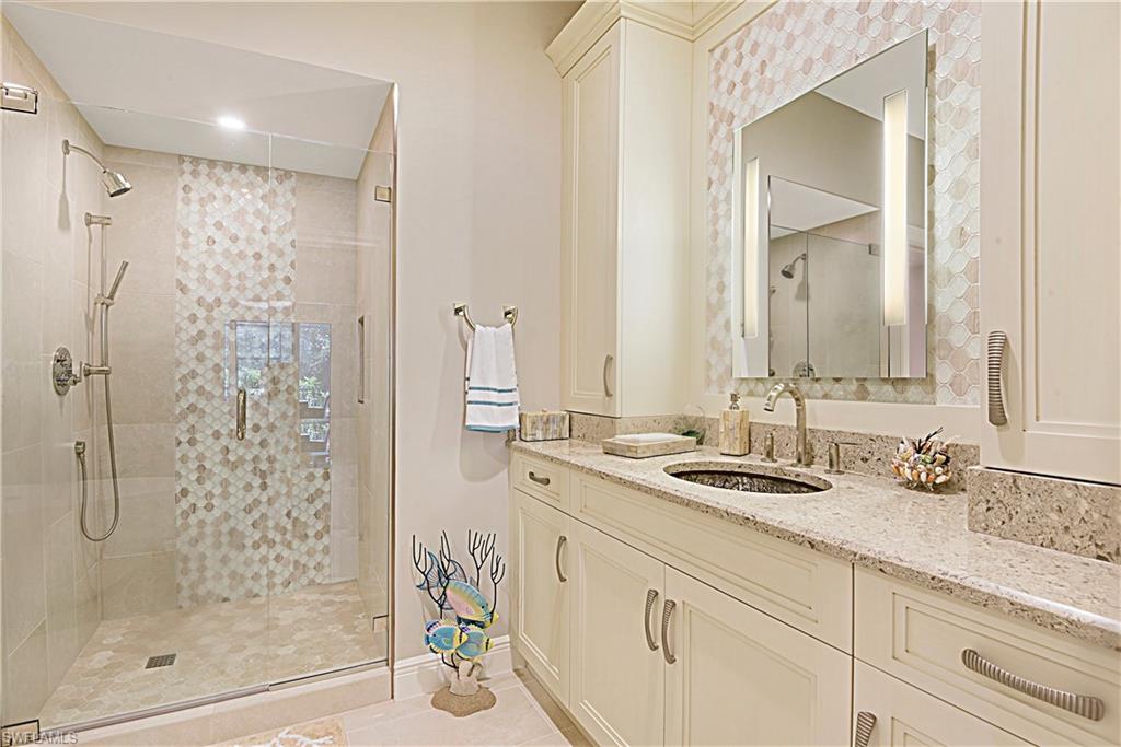 CARLTON PLACE - Residential