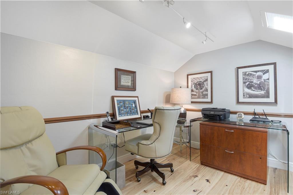 CARLTON PLACE - Residential