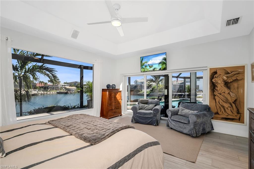 MARCO BEACH - Residential