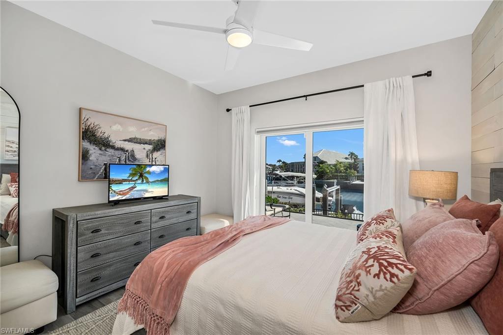 MARCO BEACH - Residential