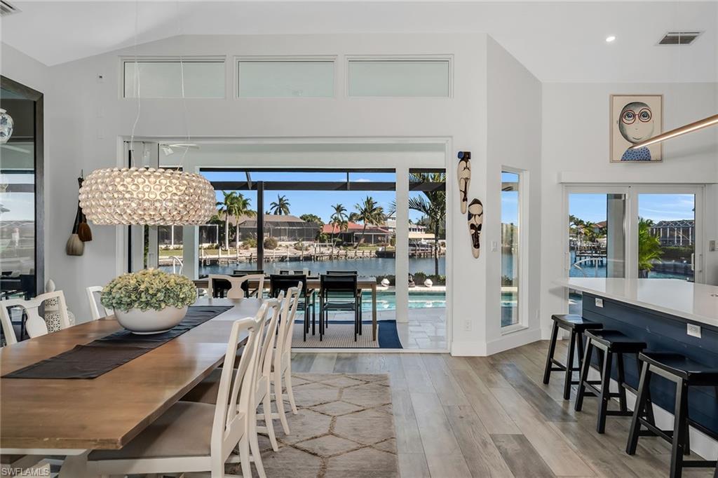 MARCO BEACH - Residential