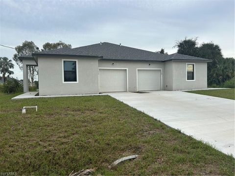 A home in LEHIGH ACRES