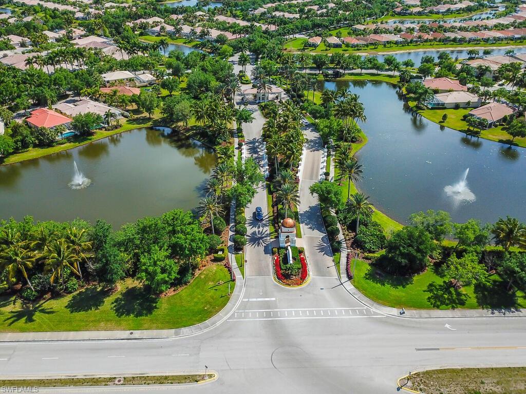 VILLAGE WALK OF BONITA SPRINGS - Residential