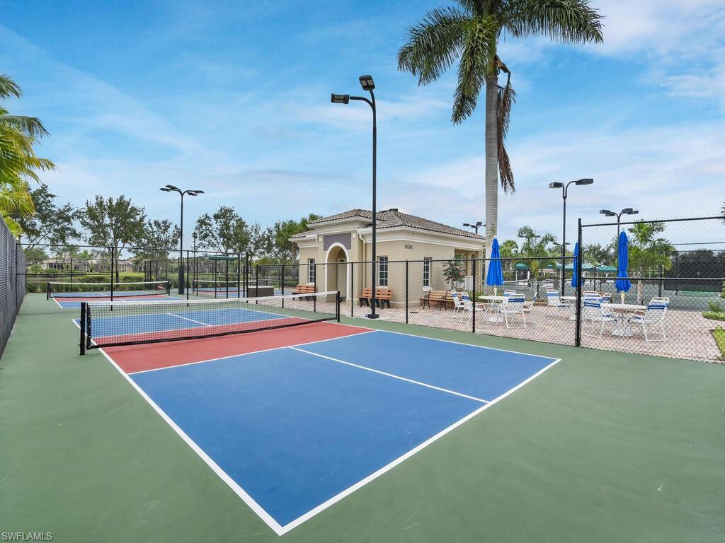 VILLAGE WALK OF BONITA SPRINGS - Residential