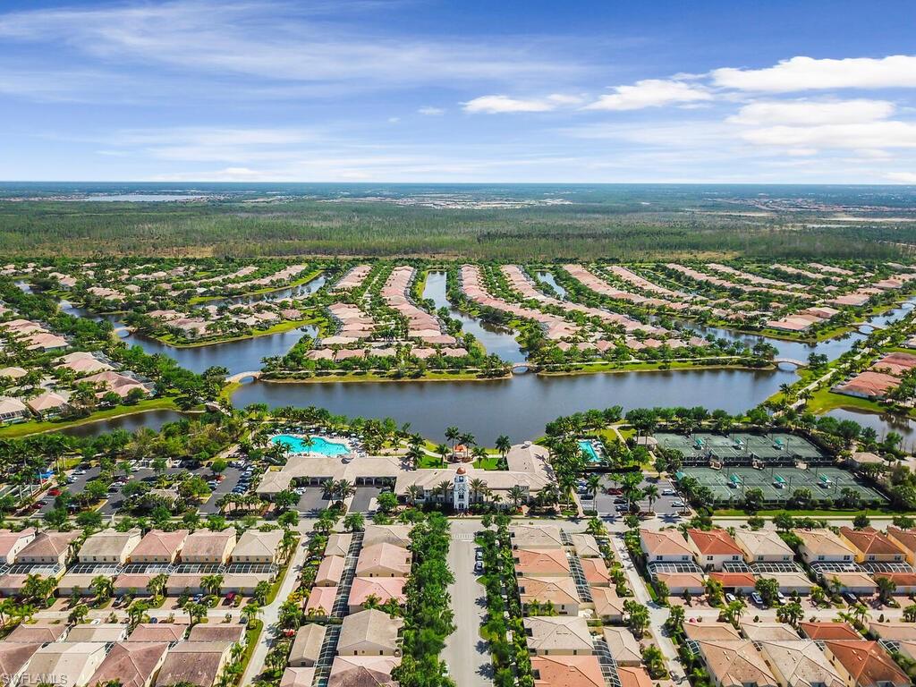 VILLAGE WALK OF BONITA SPRINGS - Residential