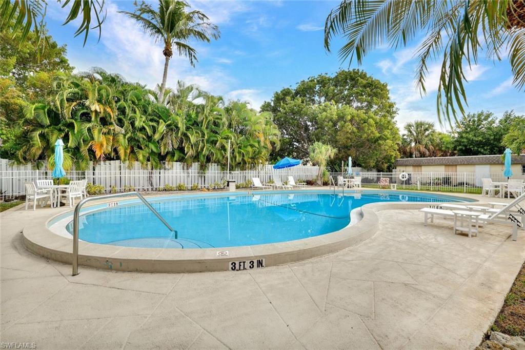 MARCO ISLAND - Residential