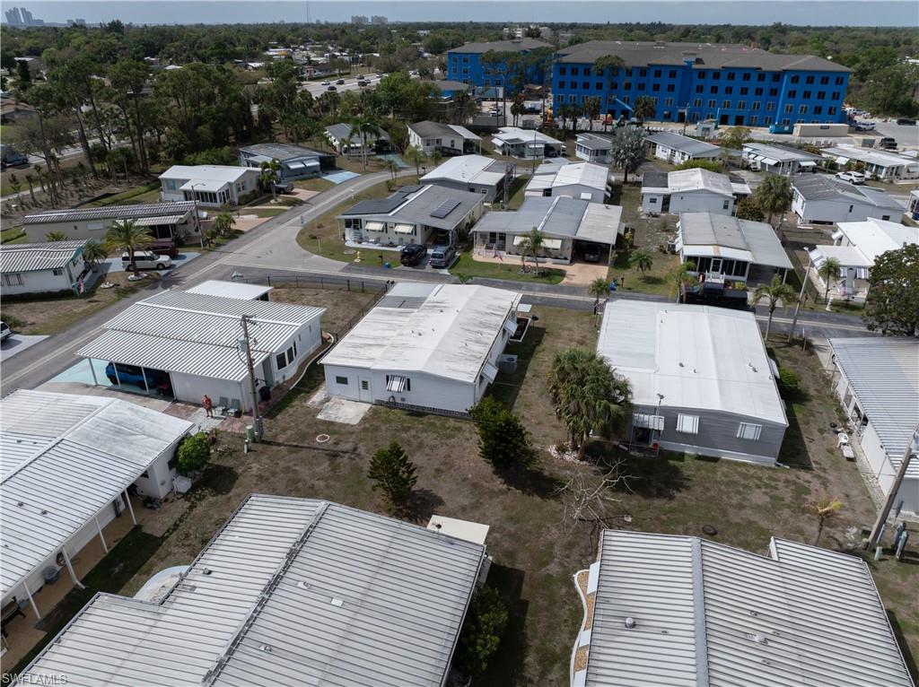 CARRIAGE VILLAGE - Residential