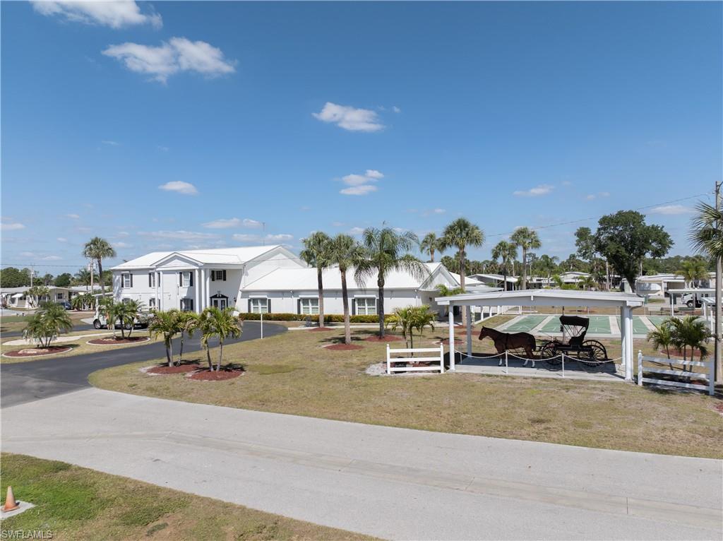 CARRIAGE VILLAGE - Residential