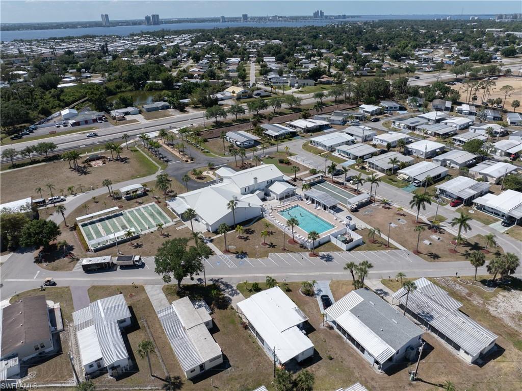 CARRIAGE VILLAGE - Residential