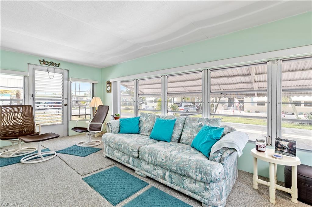 CARRIAGE VILLAGE - Residential