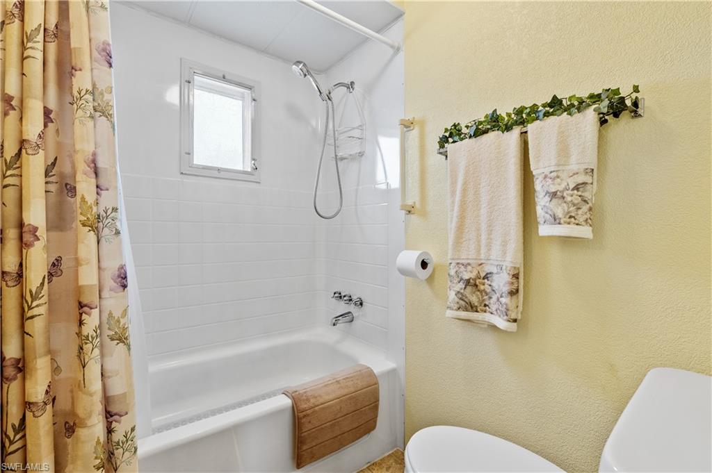 CARRIAGE VILLAGE - Residential