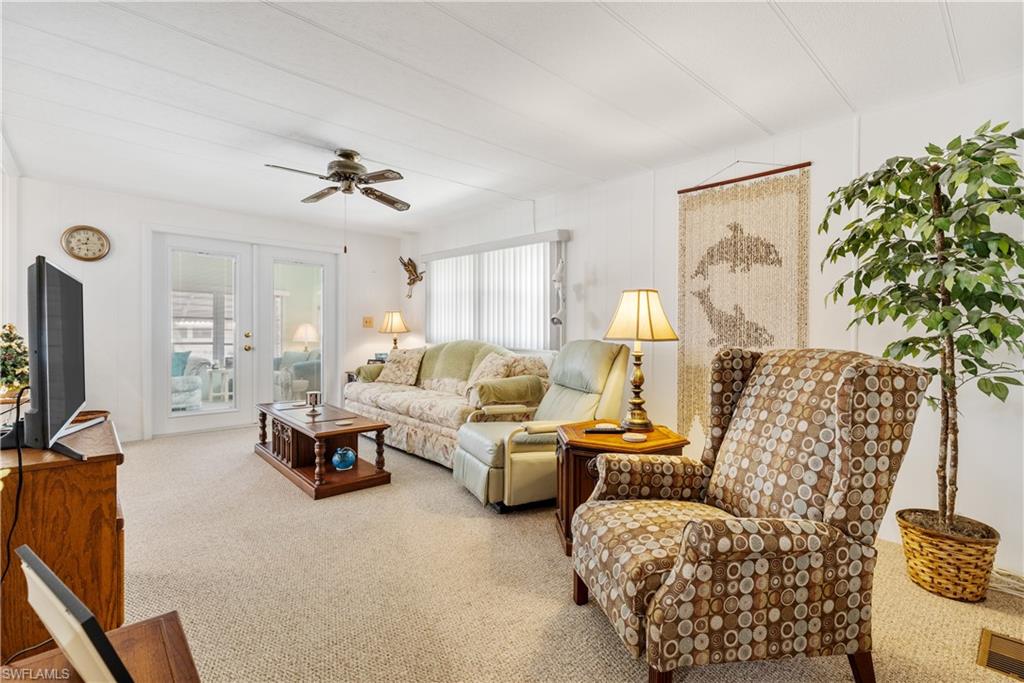 CARRIAGE VILLAGE - Residential