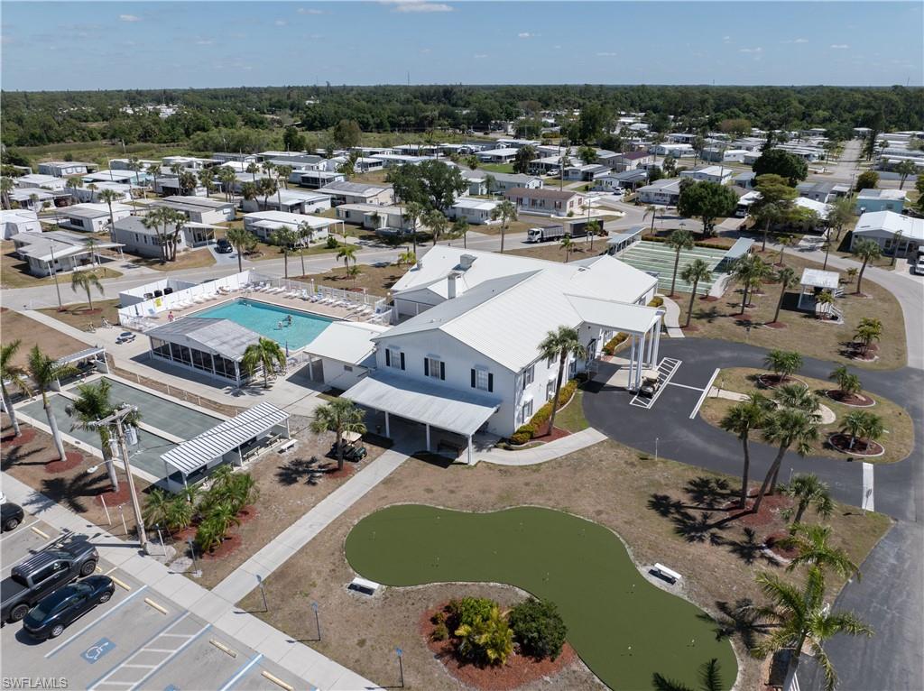 CARRIAGE VILLAGE - Residential