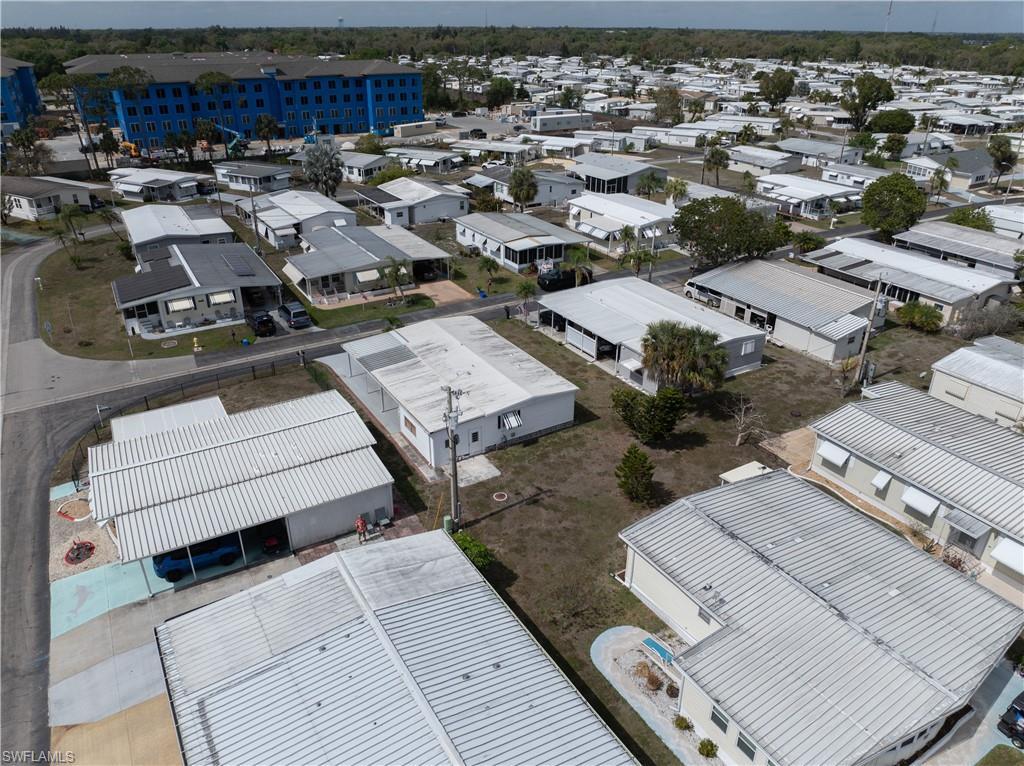 CARRIAGE VILLAGE - Residential