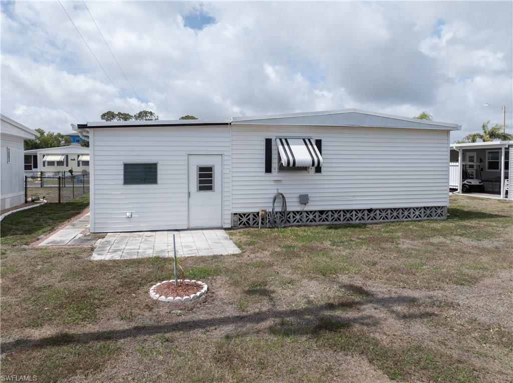 CARRIAGE VILLAGE - Residential