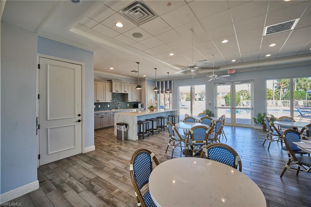 RICHMOND PARK - Residential