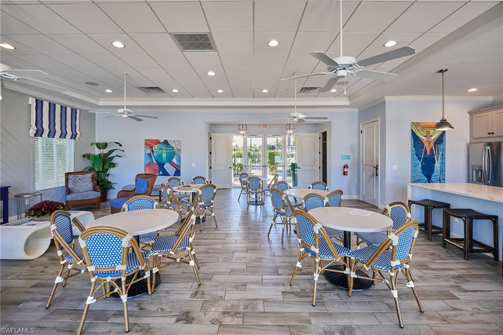 RICHMOND PARK - Residential