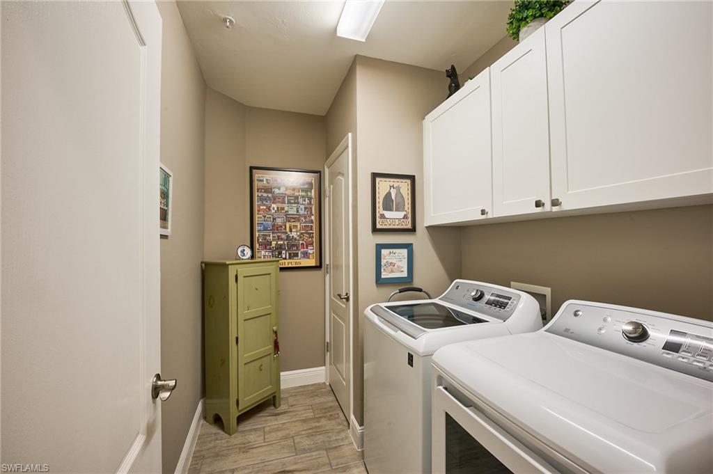 RICHMOND PARK - Residential