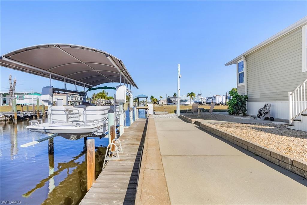 FLAMINGO BAY - Residential