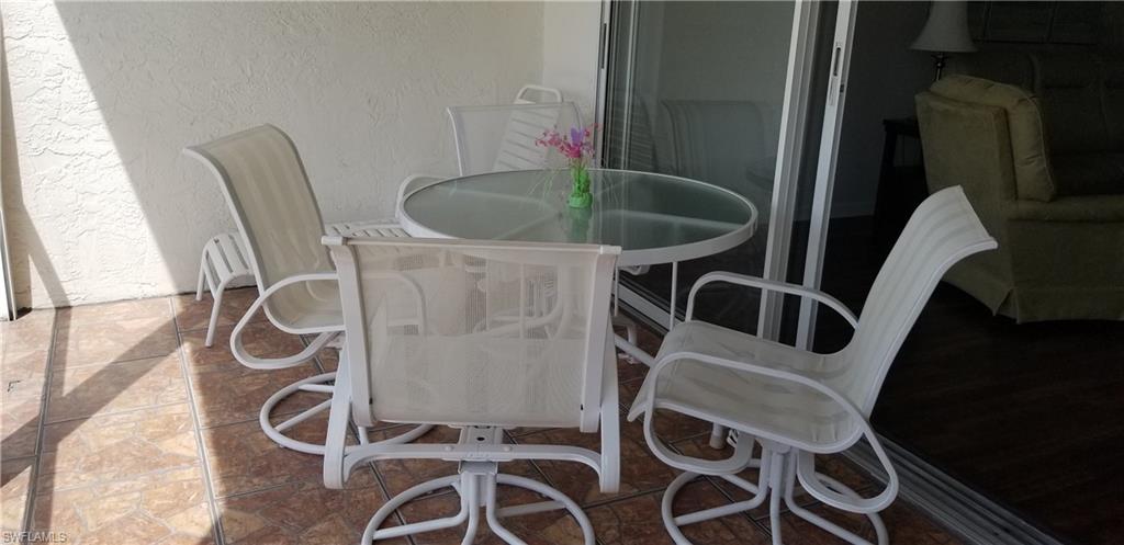 COBBLESTONE COURT - Residential