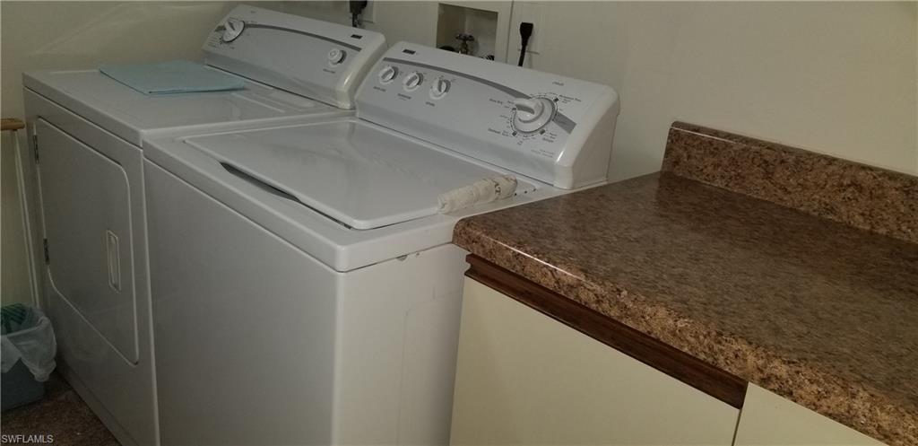 COBBLESTONE COURT - Residential