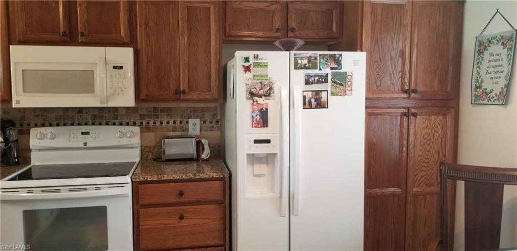 COBBLESTONE COURT - Residential