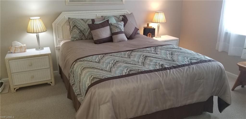 COBBLESTONE COURT - Residential