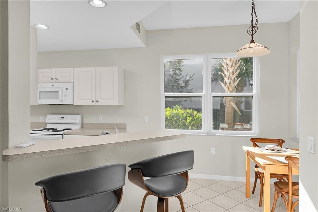 HAWK'S NEST - Residential