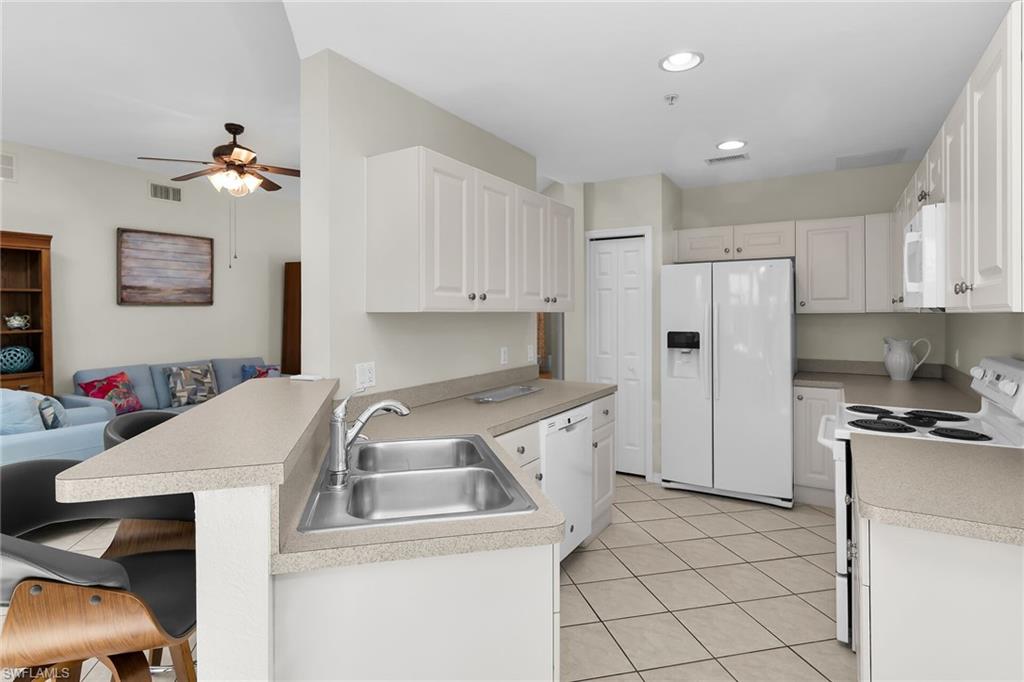 HAWK'S NEST - Residential