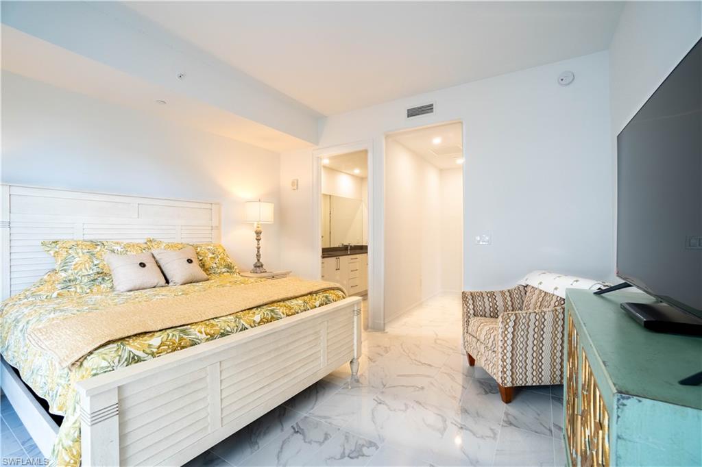 ELEVEN ELEVEN CENTRAL - Residential