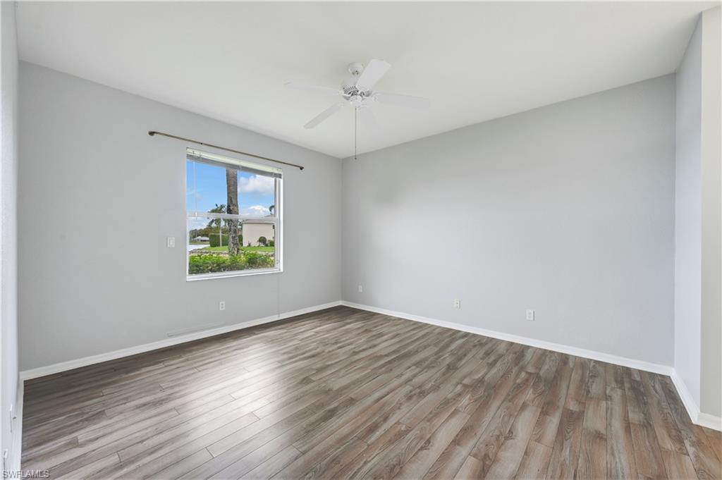 CROWN POINTE SHORES - Residential