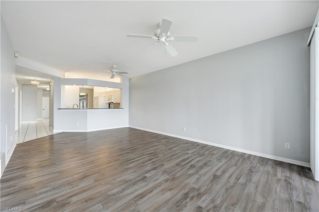 CROWN POINTE SHORES - Residential