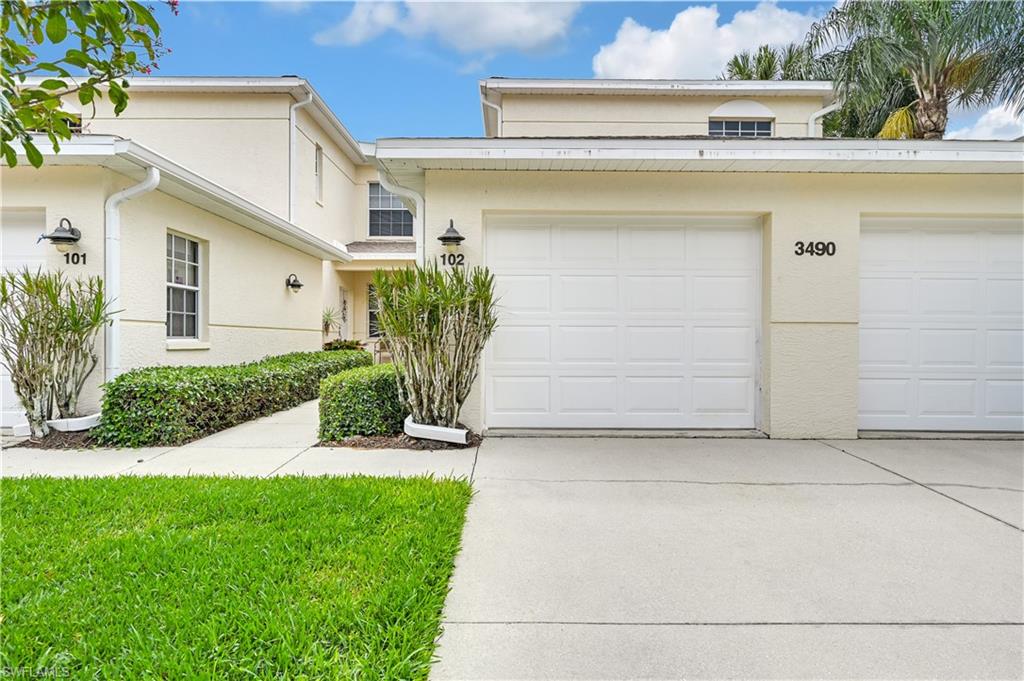 CROWN POINTE SHORES - Residential