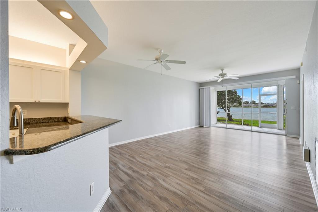 CROWN POINTE SHORES - Residential