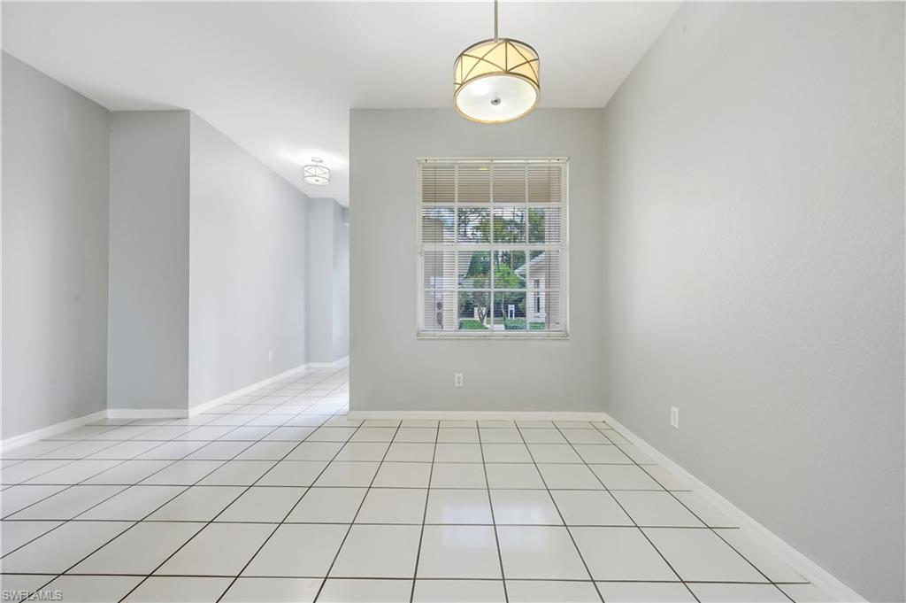 CROWN POINTE SHORES - Residential