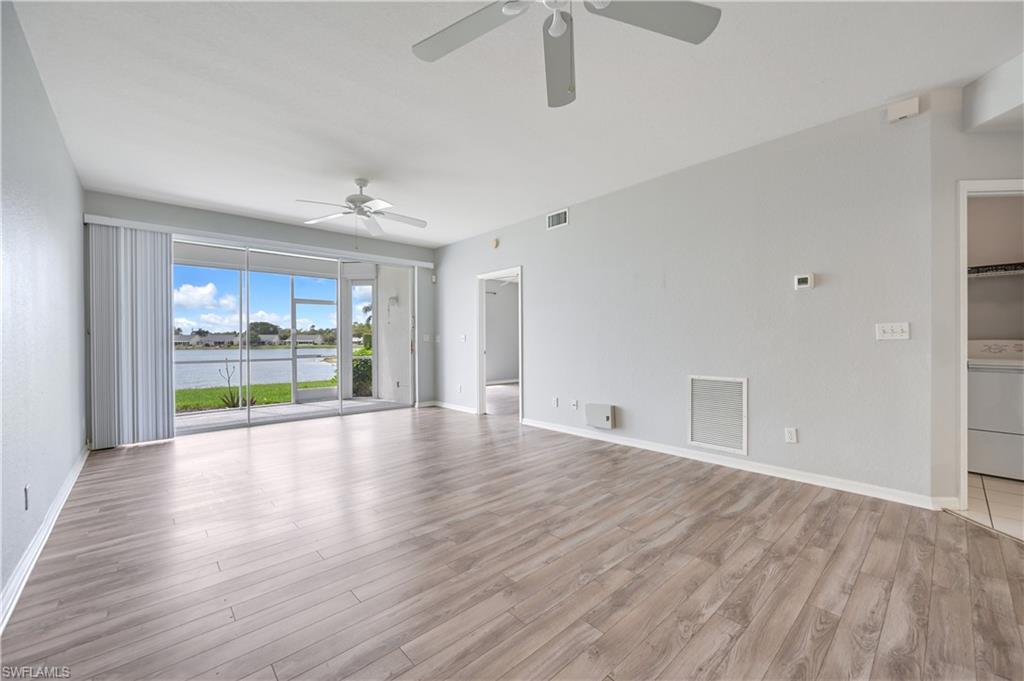 CROWN POINTE SHORES - Residential