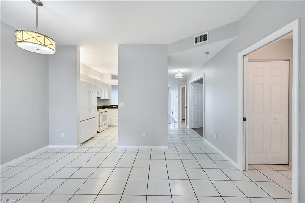 CROWN POINTE SHORES - Residential