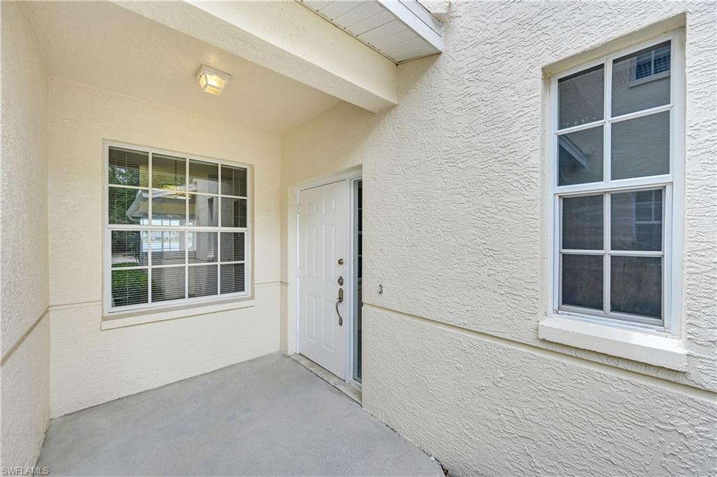 CROWN POINTE SHORES - Residential