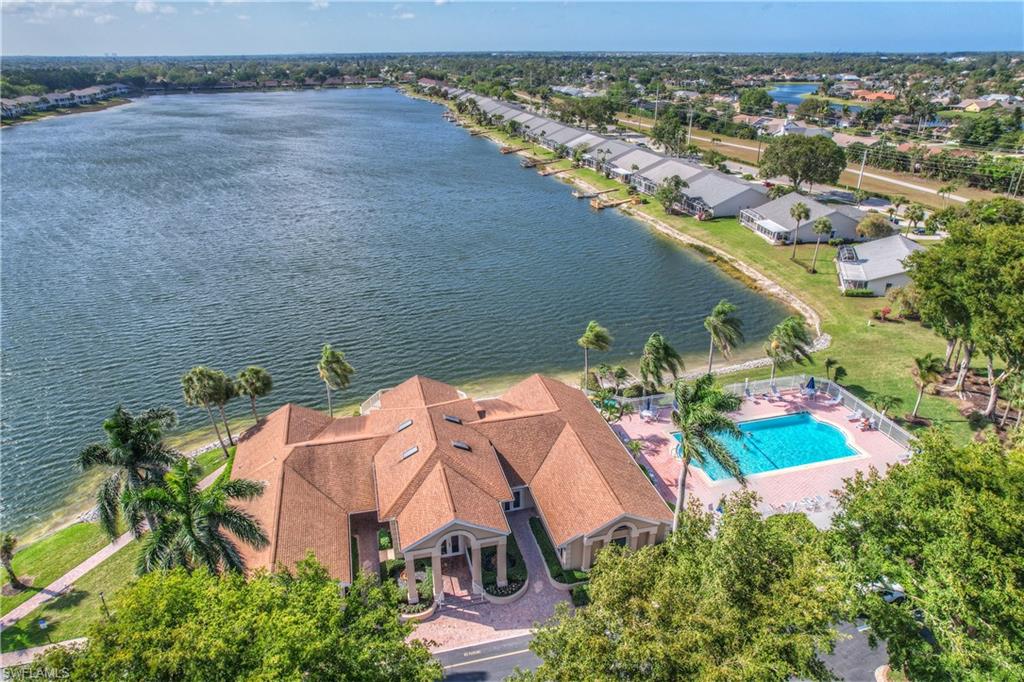 CROWN POINTE SHORES - Residential