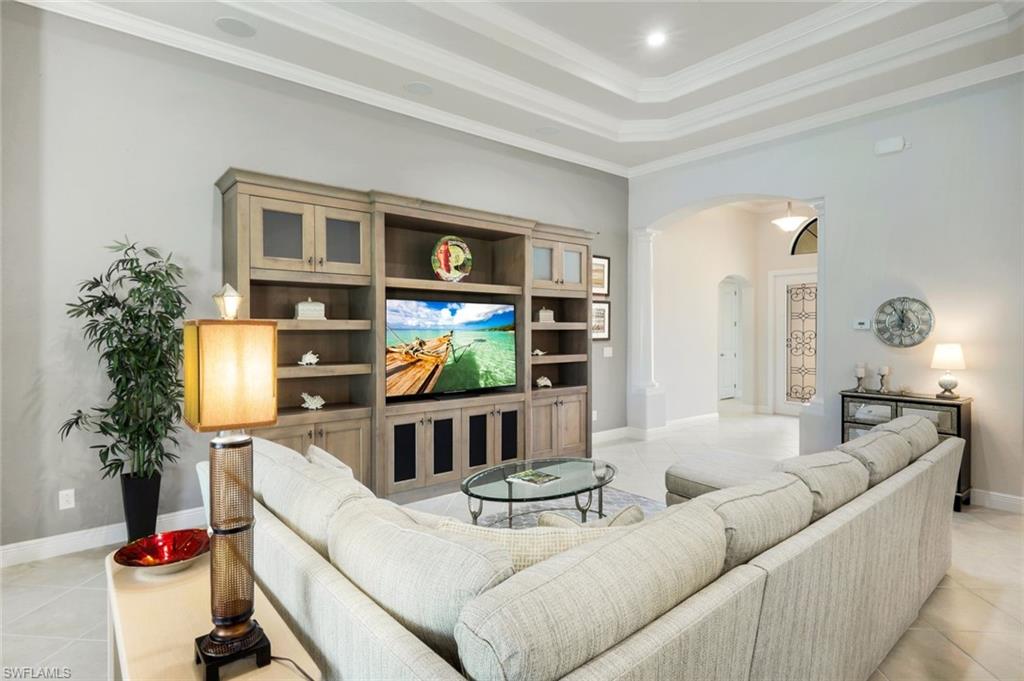 CORDOVA AT SPANISH WELLS - Residential