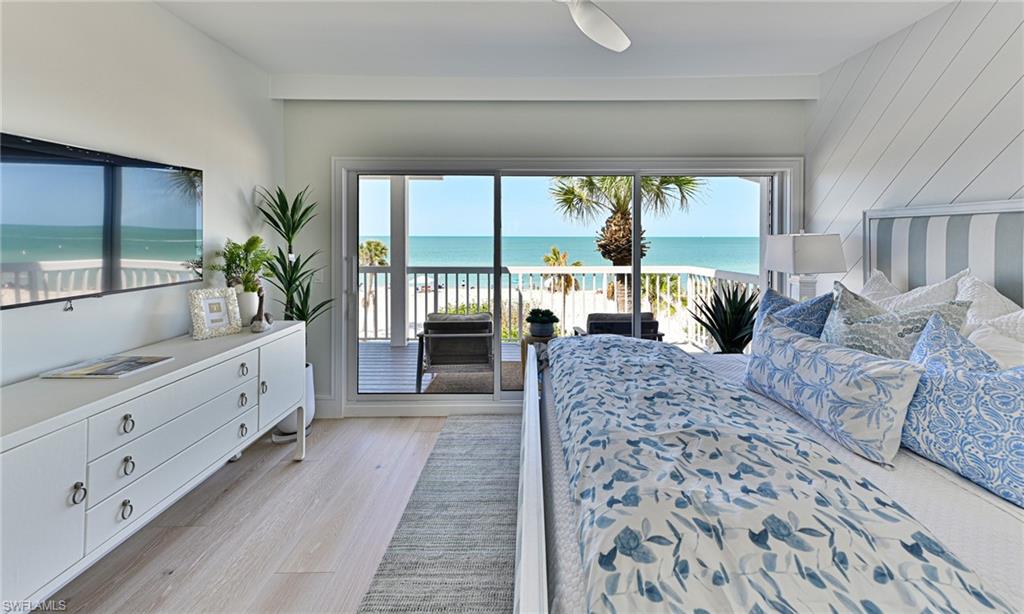 VILLAS AT BAREFOOT BEACH - Residential