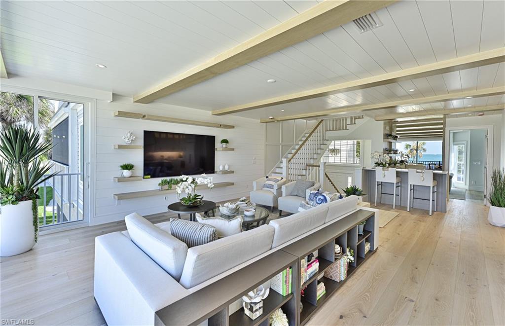 VILLAS AT BAREFOOT BEACH - Residential