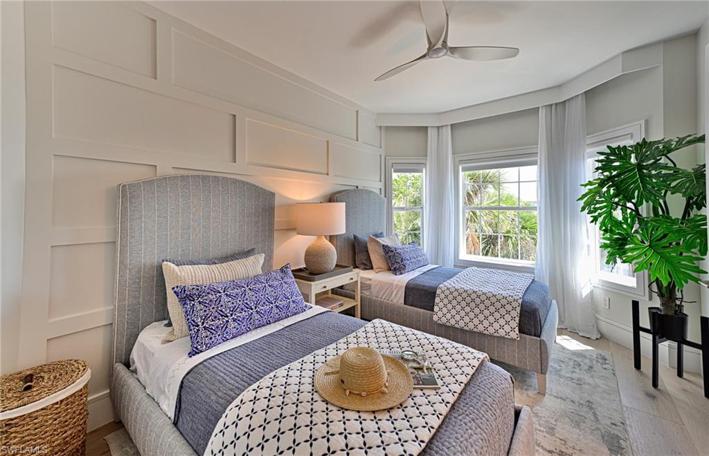 VILLAS AT BAREFOOT BEACH - Residential