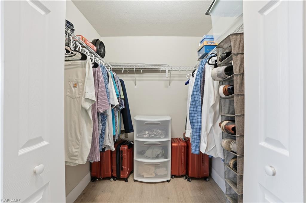 BONITA SPRINGS GOLF & COUNTRY CLUB - Residential