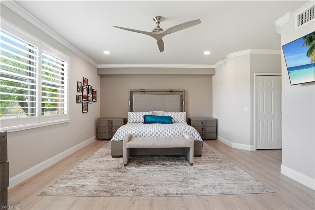 BONITA SPRINGS GOLF & COUNTRY CLUB - Residential