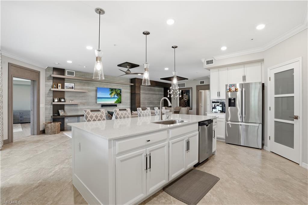 BONITA SPRINGS GOLF & COUNTRY CLUB - Residential